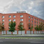 Exe Campus San Mames 3* León