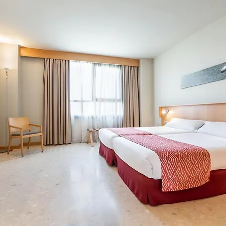 Exe Campus San Mamés Szálloda 3*