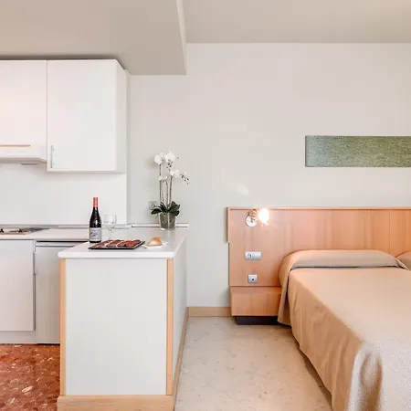 Exe Campus San Mamés 3*