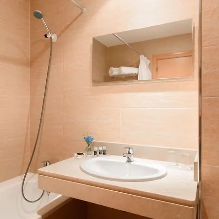 Hotel Exe Campus San Mames León