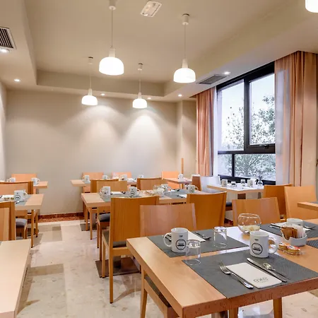 Exe Campus San Mames Hotel 3*