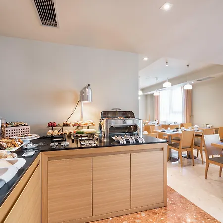 Exe Campus San Mames 3* Leon