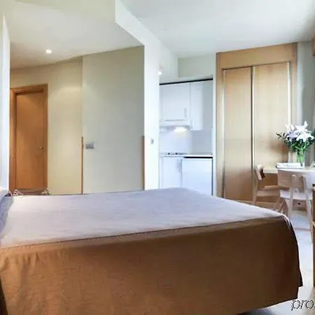 Exe Campus San Mames Hotel 3*