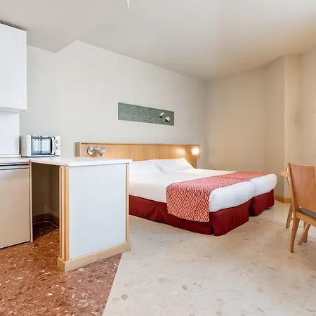 Exe Campus San Mamés Szálloda 3*