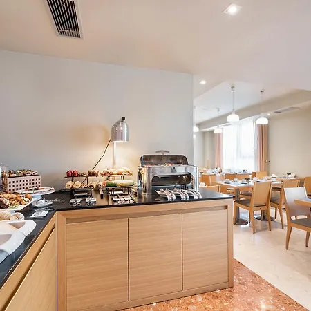 Exe Campus San Mames 3* Leon
