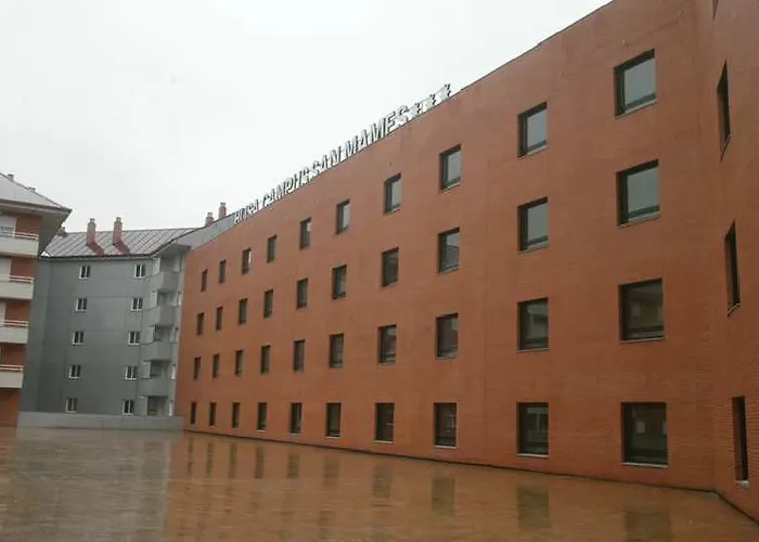 Exe Campus San Mames 3*